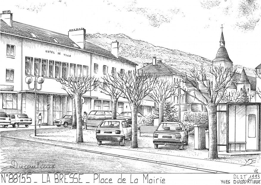 N 88155 - LA BRESSE - place de la mairie
